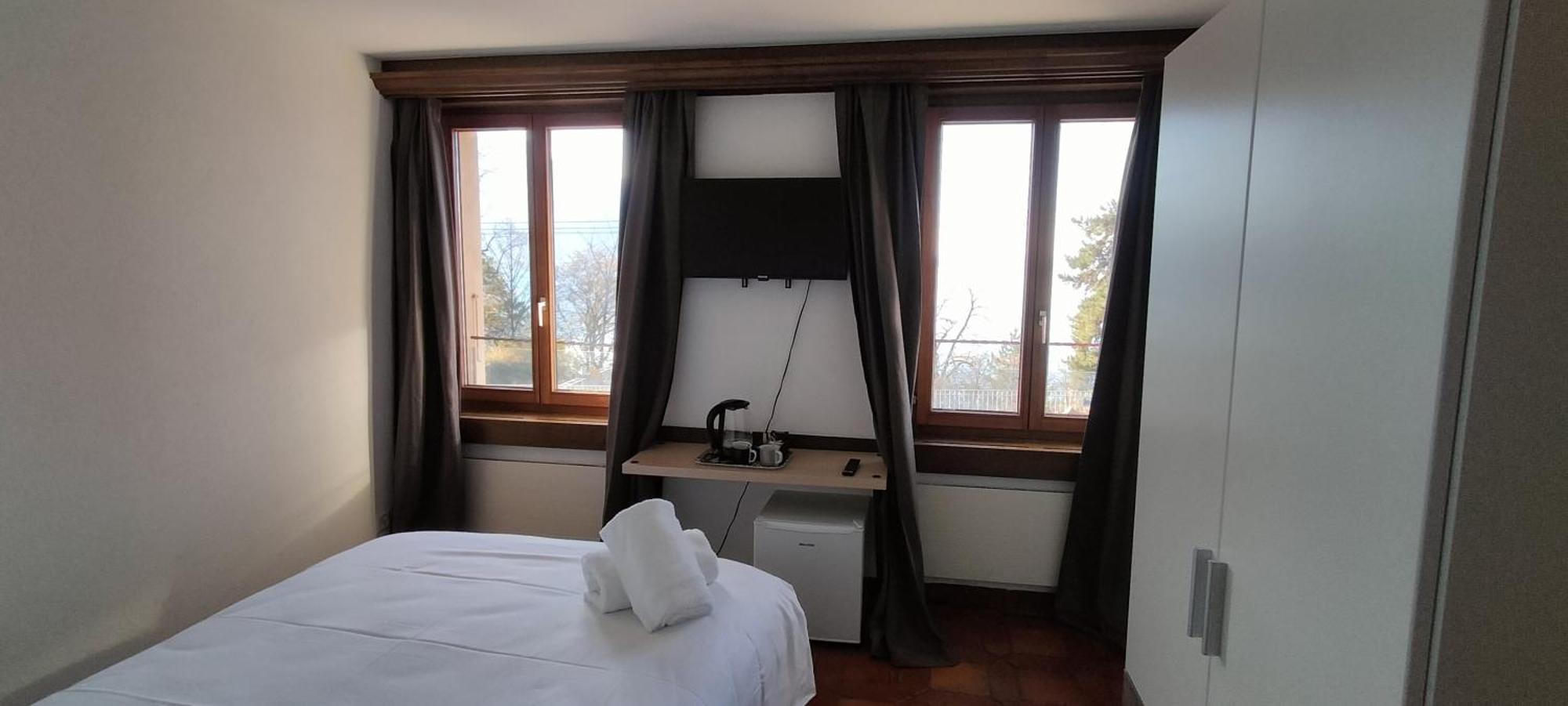 Castle View Aparthotel Veytaux Buitenkant foto